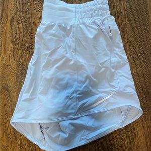 Lululemon hotty hot hight rise 4”